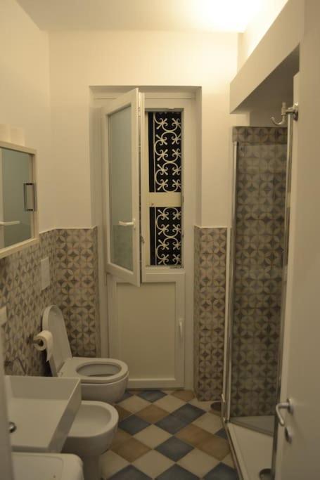 Casa Luciano Al San Carlo Apartment เนเปิลส์ ภายนอก รูปภาพ